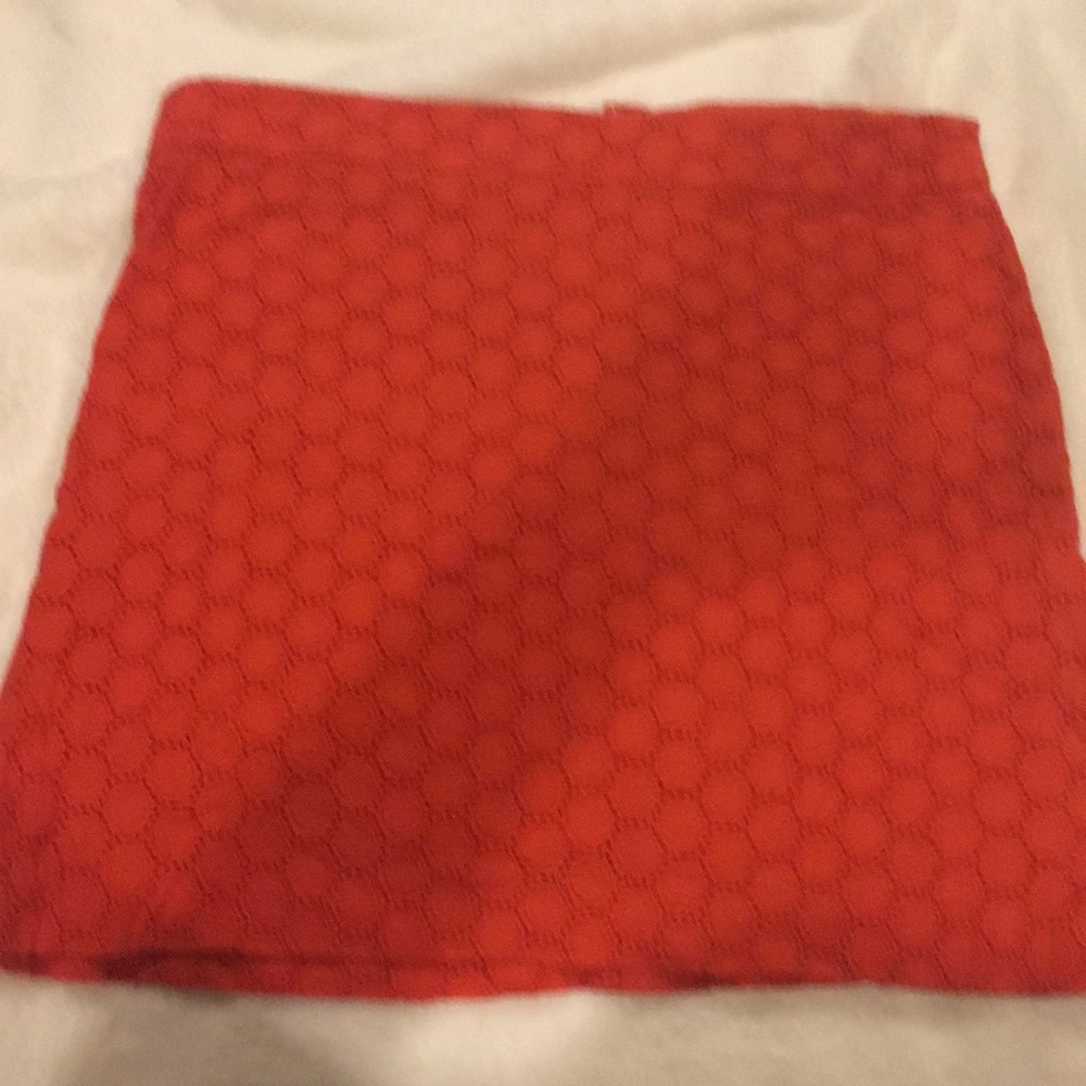 Gap coral honeycomb mini skirt size 4